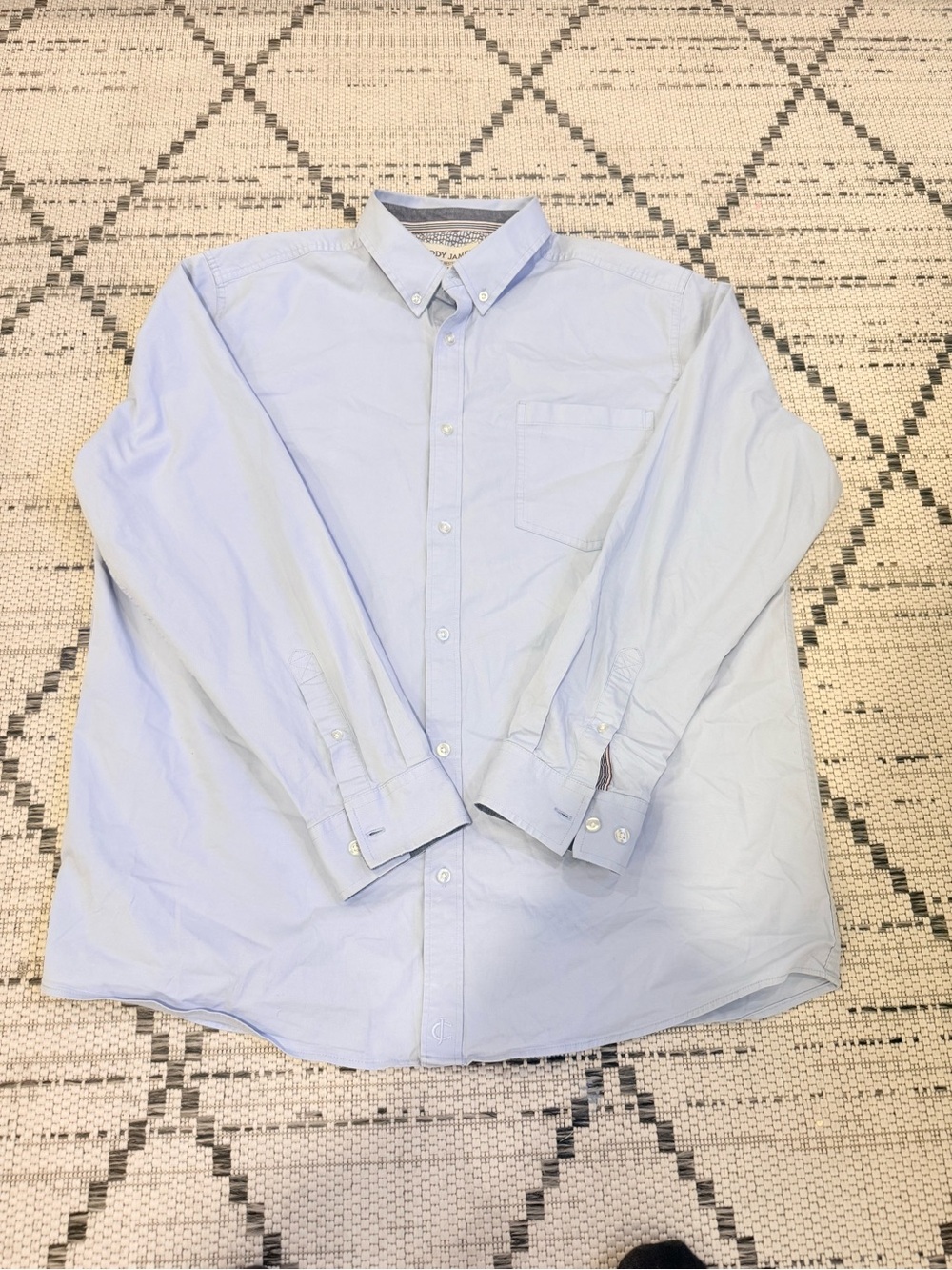 Men's Long-Sleeve Light Blue Button-Down Casual Shirt